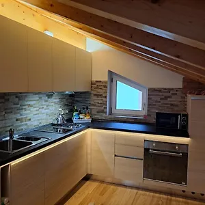 https://cadore-luminoso-appartamento.hotelinveneto.com